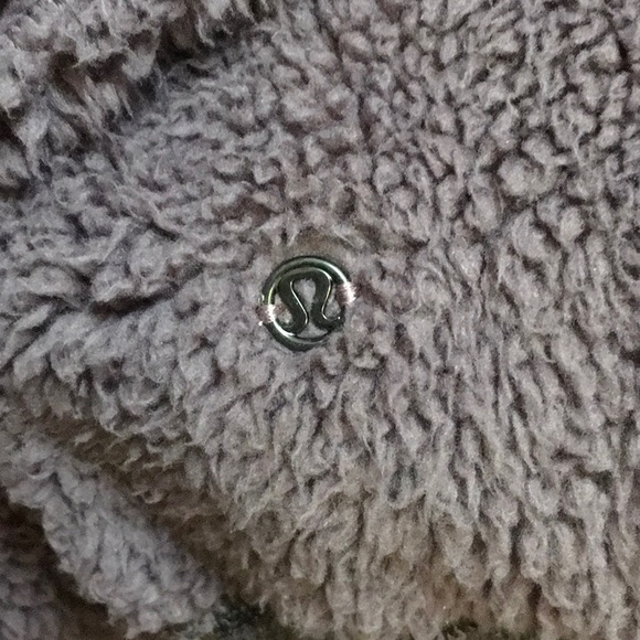 Lululemon Short Sweet and Sherpa Jacket in Heathered Antique Bark / Antique Bark - Picture 3 of 8